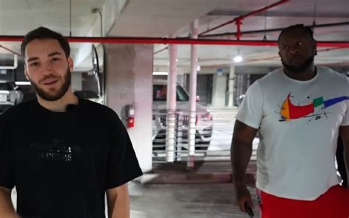 Adin Ross Bodyguard Arm Wrestling, What Happened To Adin Ross Bodyguard?