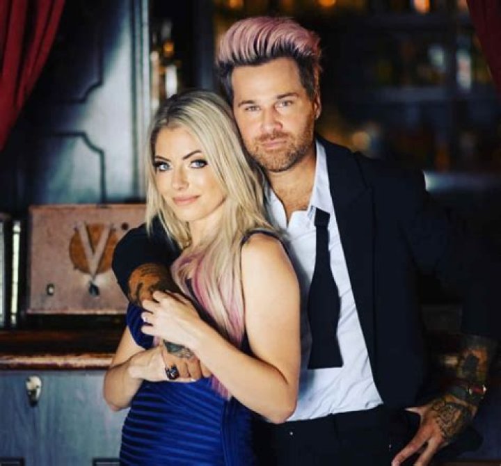 Alexa Bliss Biography, Real Name, Age, Height and Weight