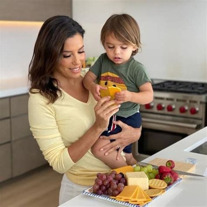 How Many Kids Does Eva Longoria Have?