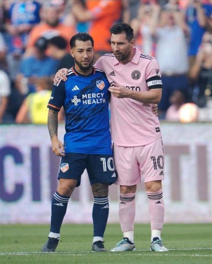 Lionel Messi Height How Tall is Lionel Messi?