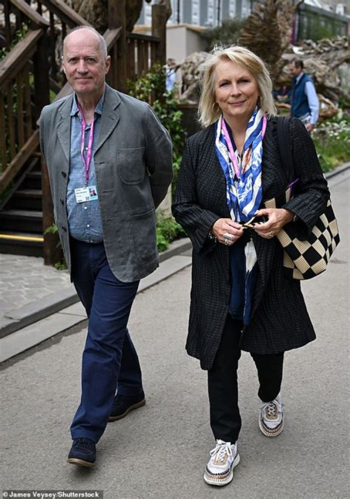 Mona Hammond Husband: Who Is Michael Saunders?