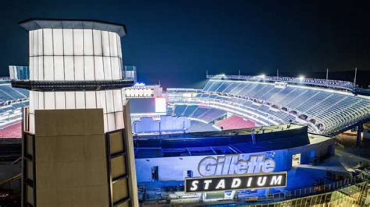 Patriots fan's death after 'scuffle' at Gillette Stadium didn't suggest traumatic injury: DA