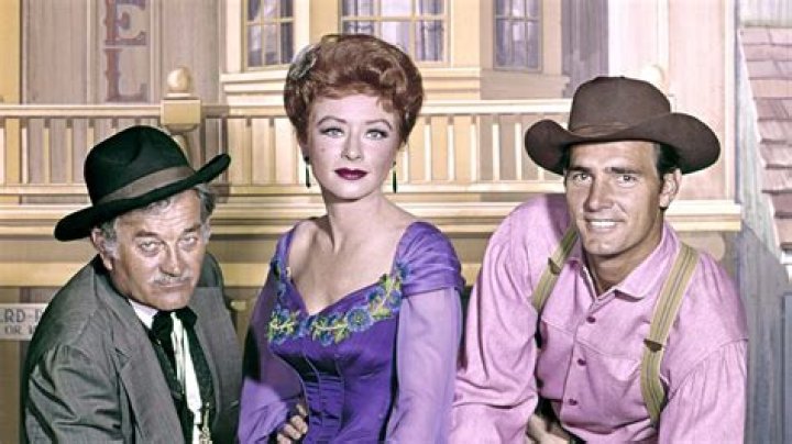 What Happened To Chester On Gunsmoke, Who Replaced Chester On Gunsmoke?