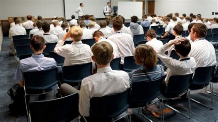 Young adult counselors are needed for FSY conferences in the U.S. and Canada